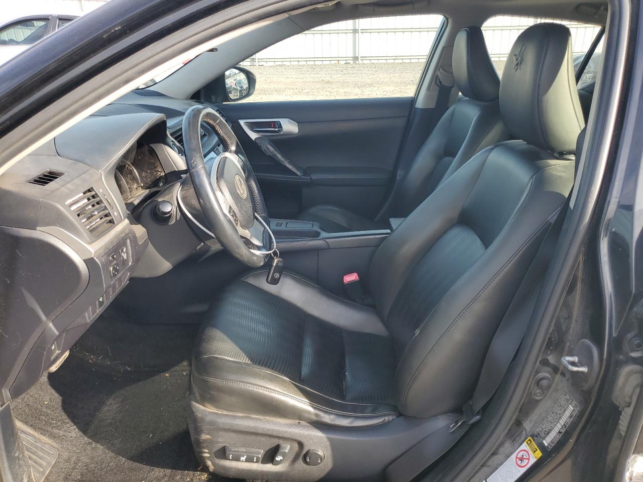 2012 Lexus CT - Image 7