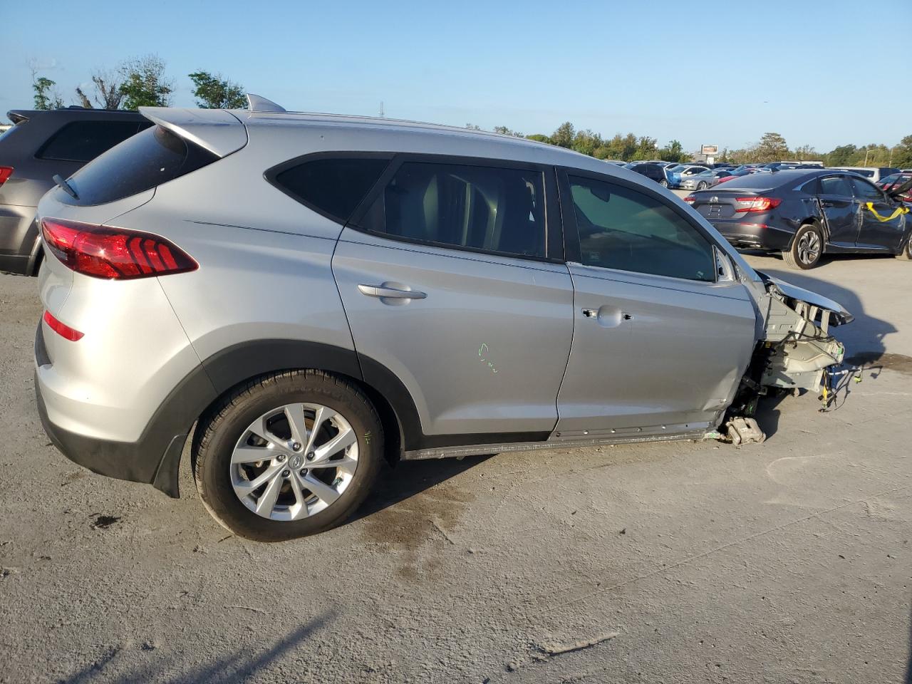 2021 Hyundai Tucson - Image 3