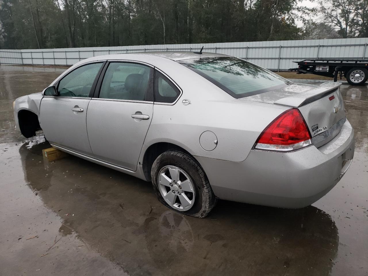 2008 Chevrolet Impala - Image 2