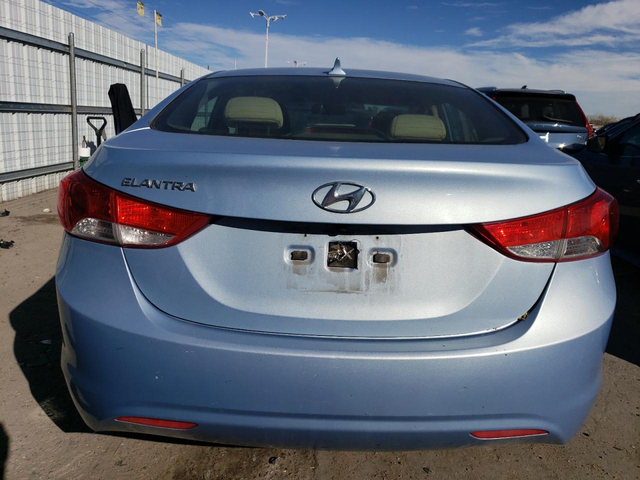 2011 Hyundai Elantra Gls VIN: KMHDH4AE9BU111407 Lot: 80989684