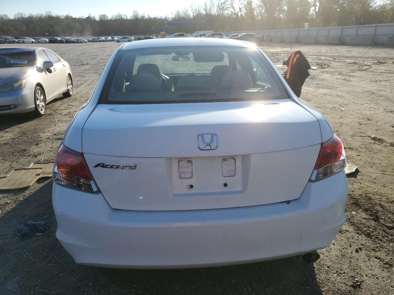 2009 Honda Accord - Image 6