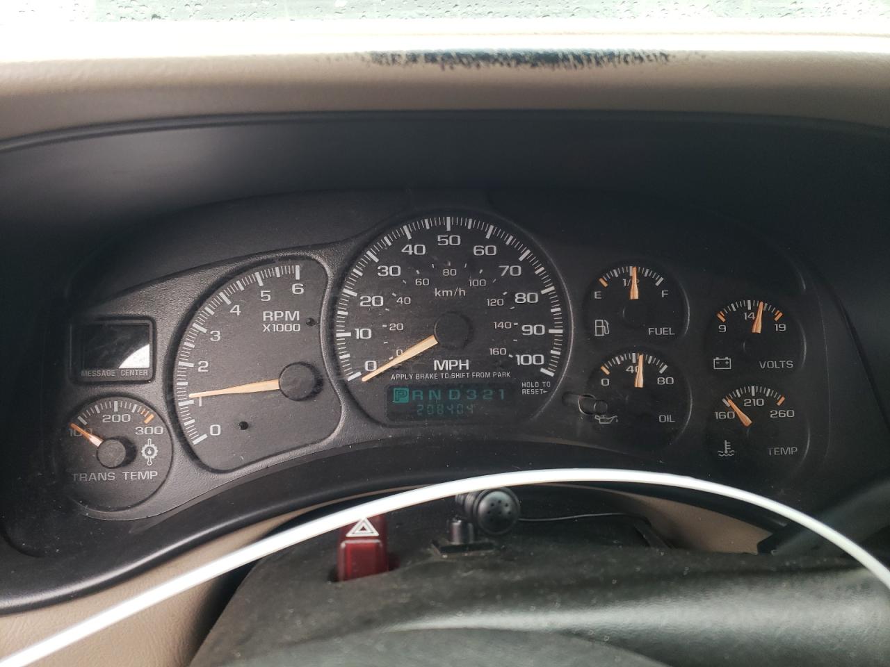 2002 Chevrolet Silverado - Image 9