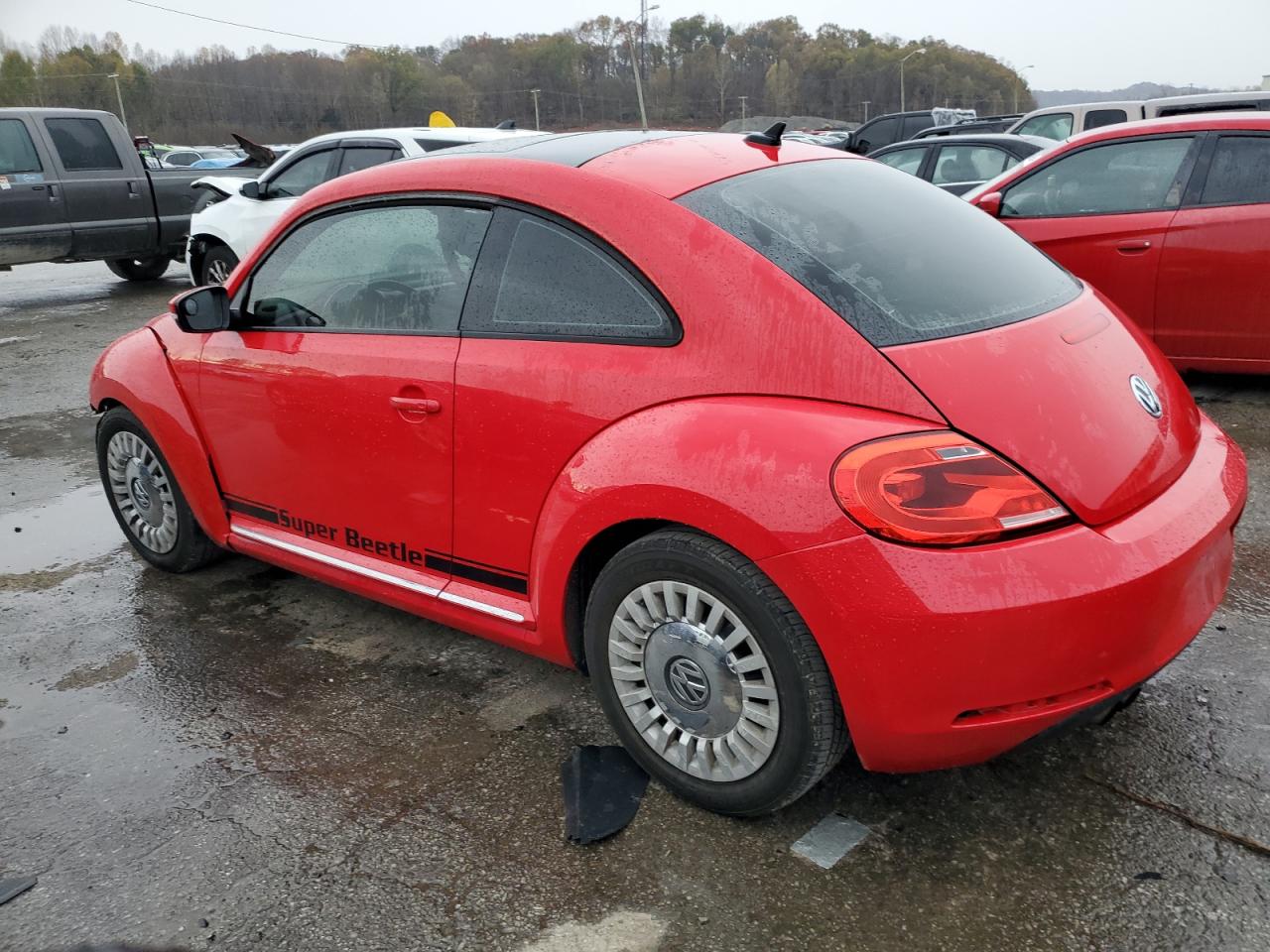 2013 Volkswagen Beetle - Image 2