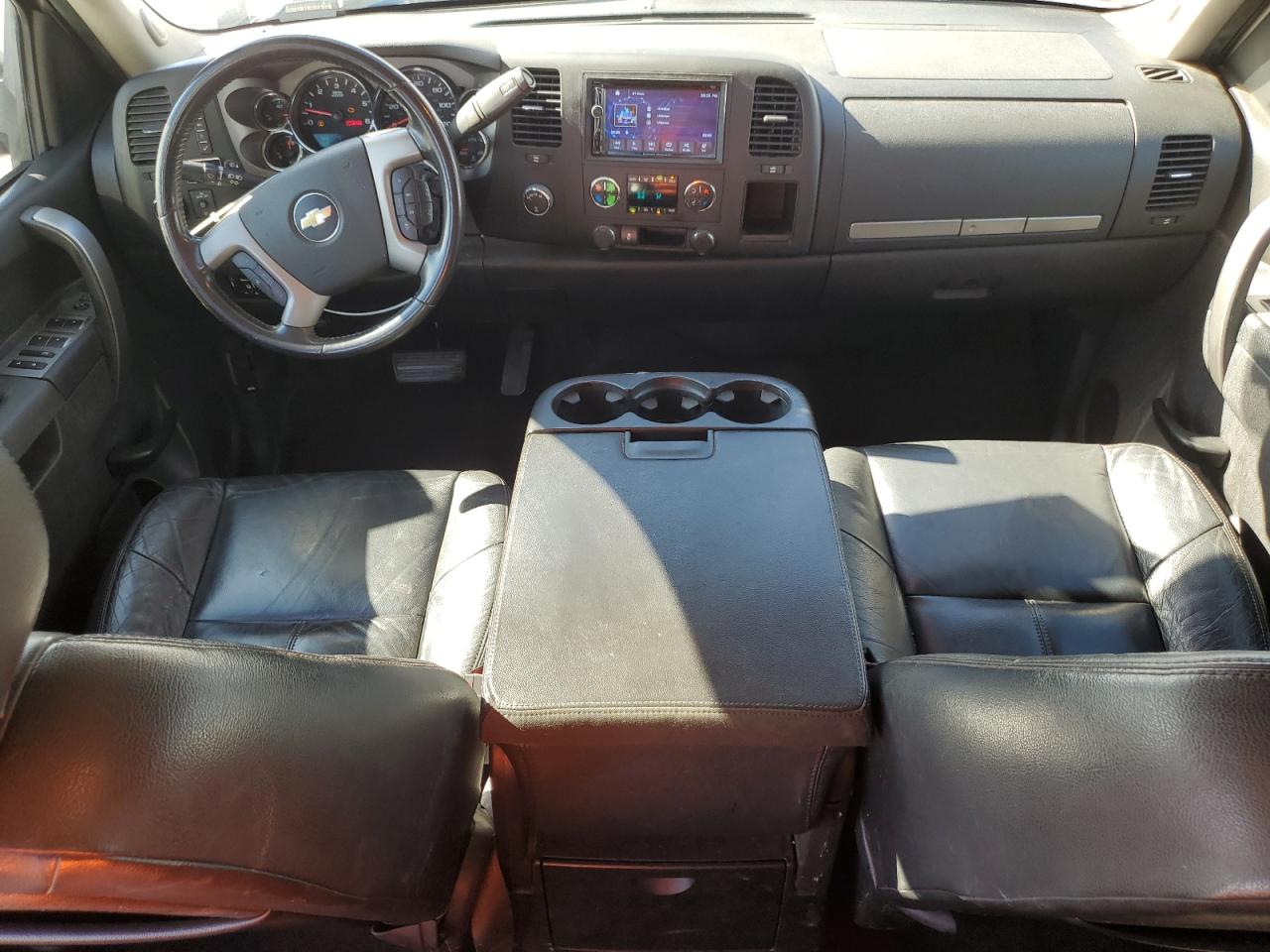 2012 Chevrolet Silverado - Image 8