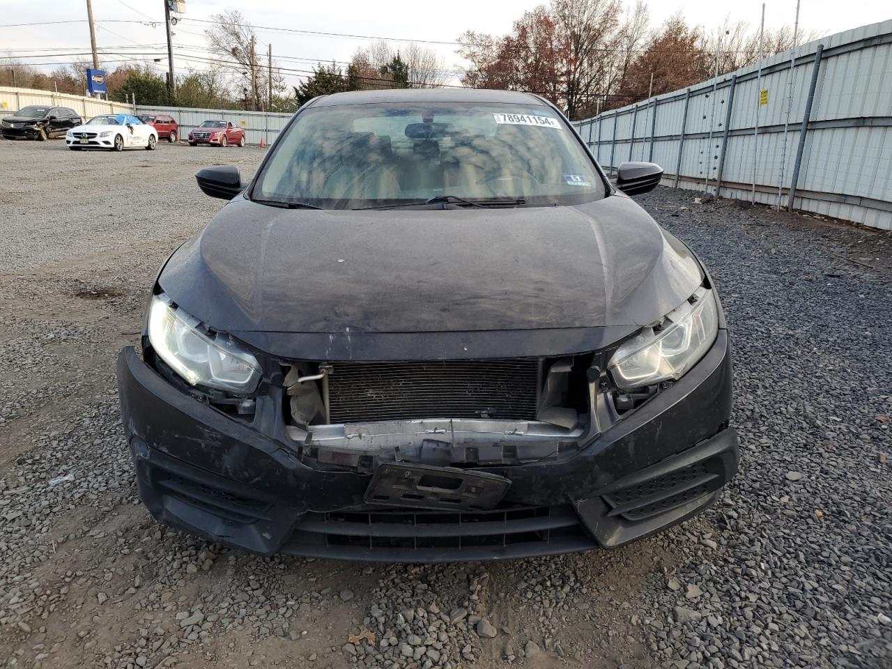 2017 Honda Civic - Image 5
