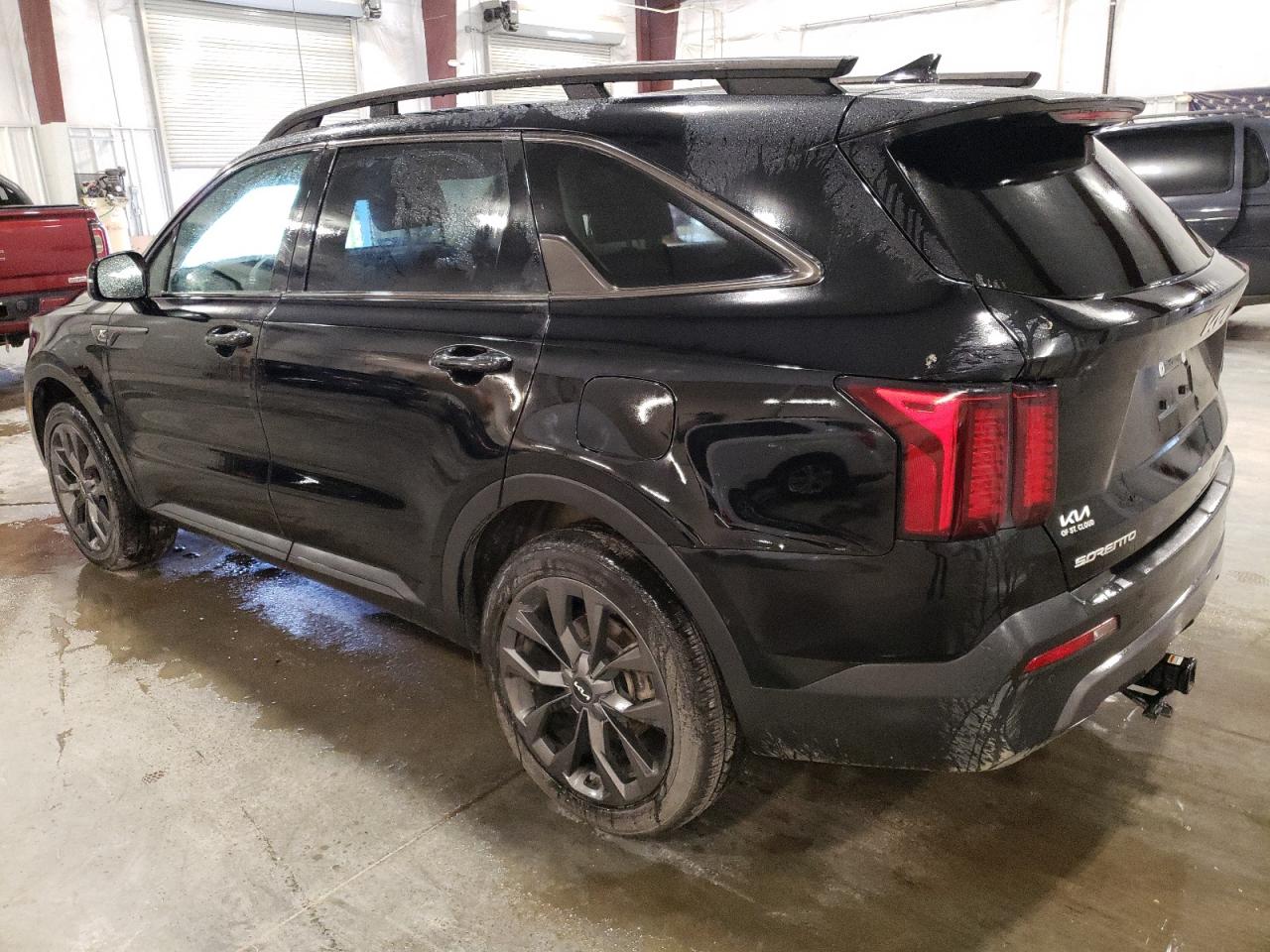 2023 Kia Sorento - Image 2
