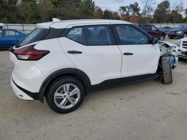  NISSAN KICKS 2024 White