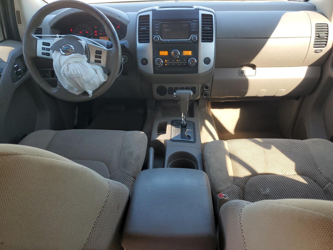 2016 Nissan Navara (Frontier) - Image 8