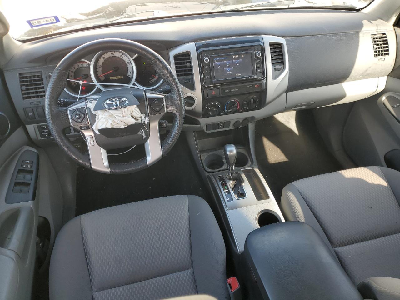 2015 Toyota Tacoma - Image 8