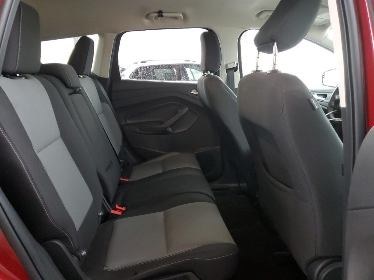 2019 Ford Escape - Image 11