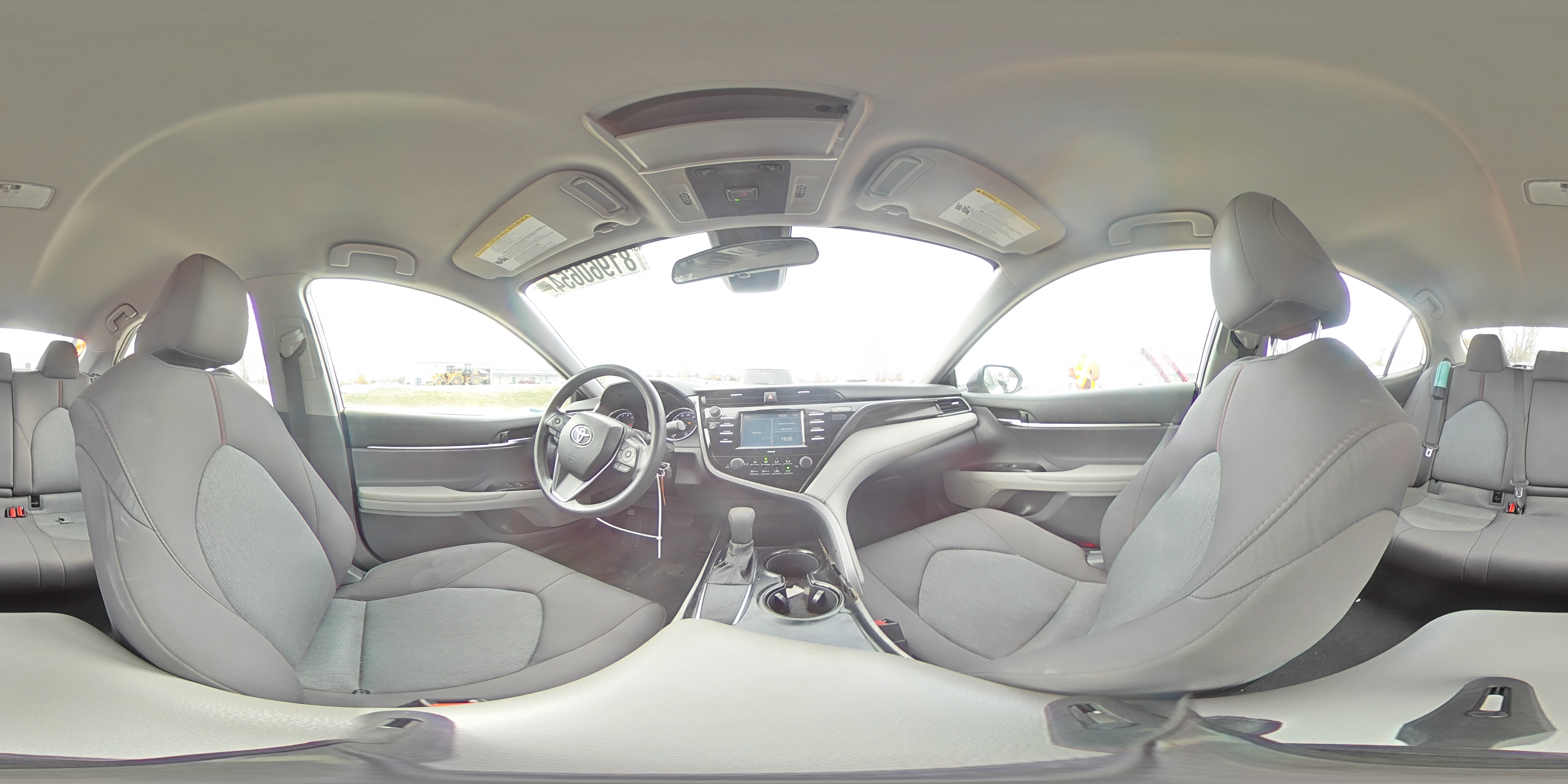 2020 Toyota Camry - Image 13