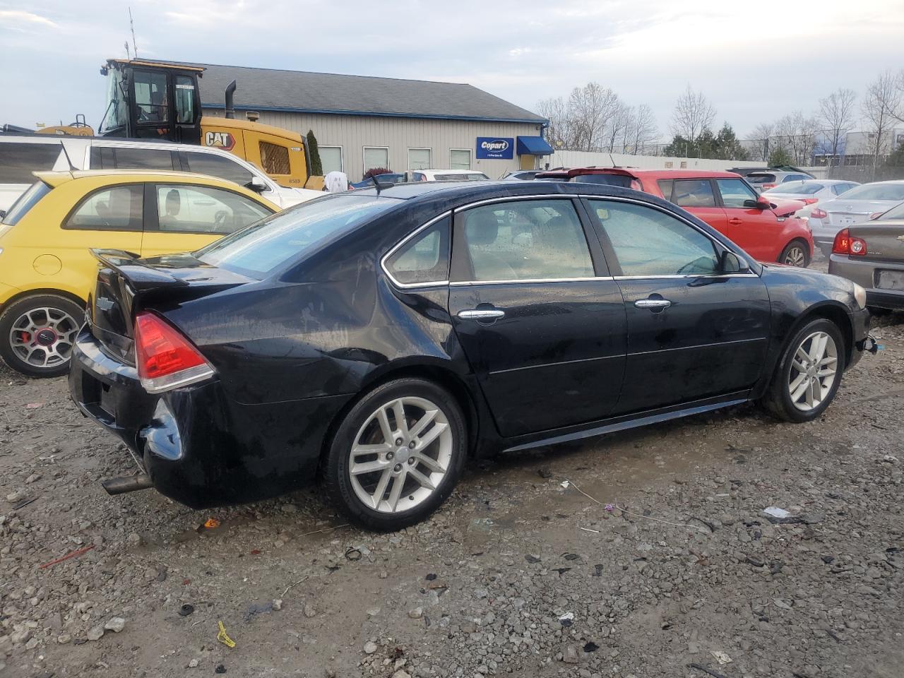 VIN 2G1WC5E32D1233026 2013 CHEVROLET IMPALA no.3