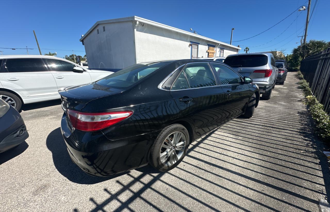 2015 Toyota Camry Le VIN: 4T1BF1FK4FU499145 Lot: 82343194