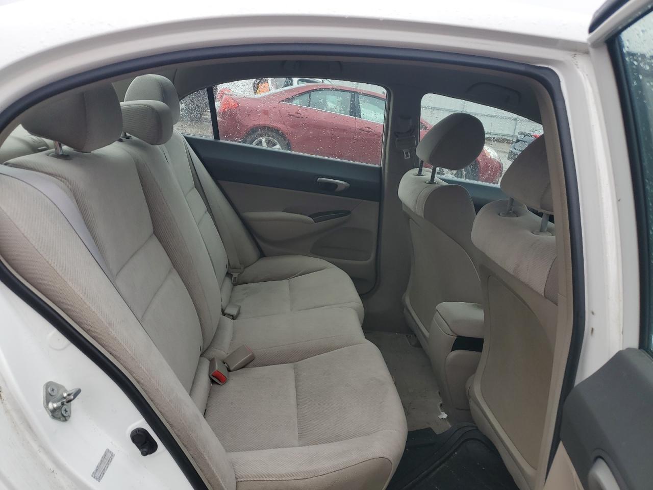 2011 Honda Civic - Image 10