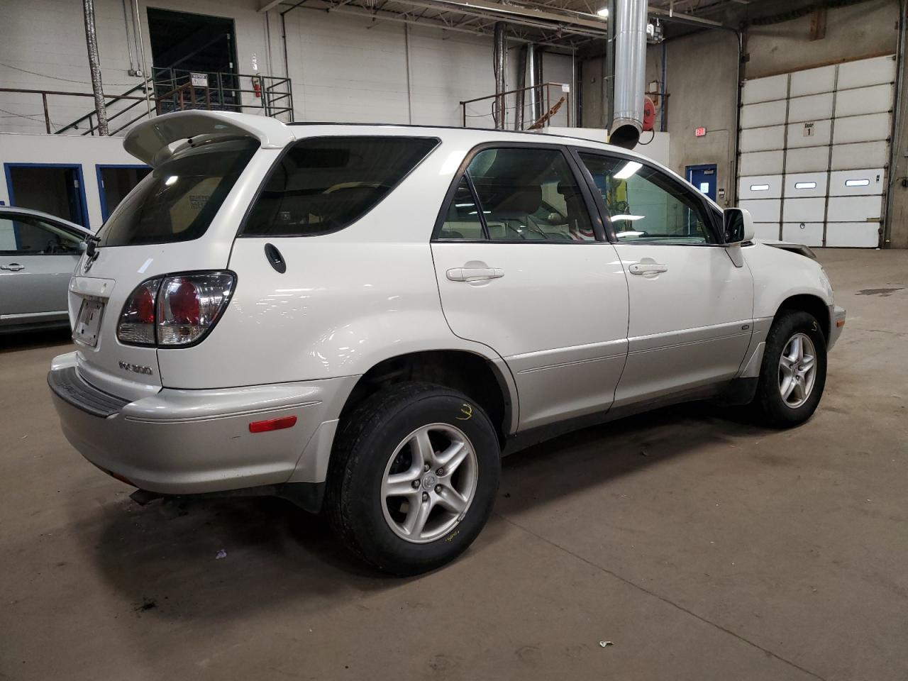 2002 Lexus RX - Image 3