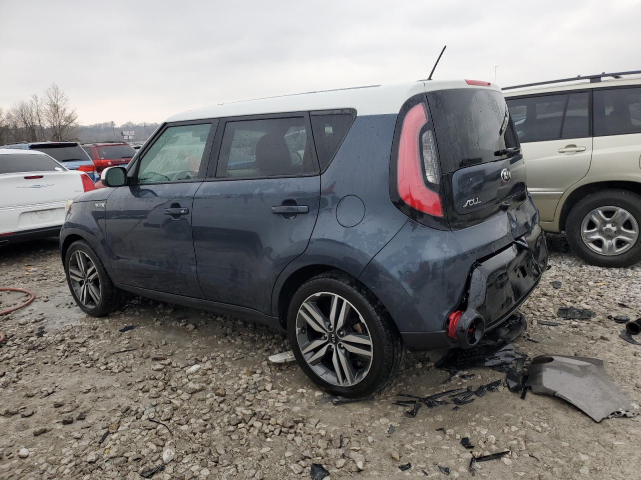 VIN KNDJP3A59G7277940 2016 KIA SOUL no.2