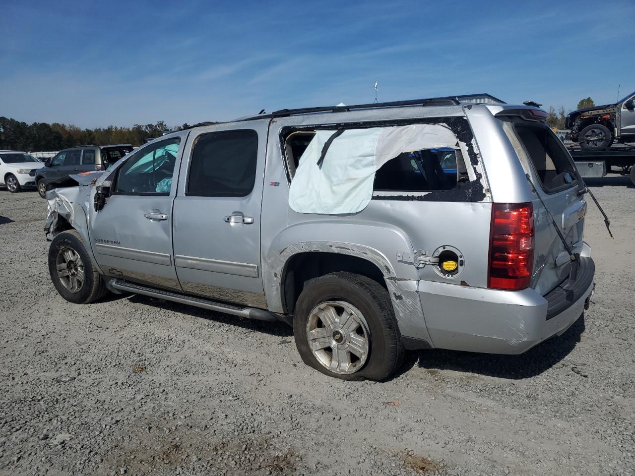 2012 Chevrolet Suburban - Image 2