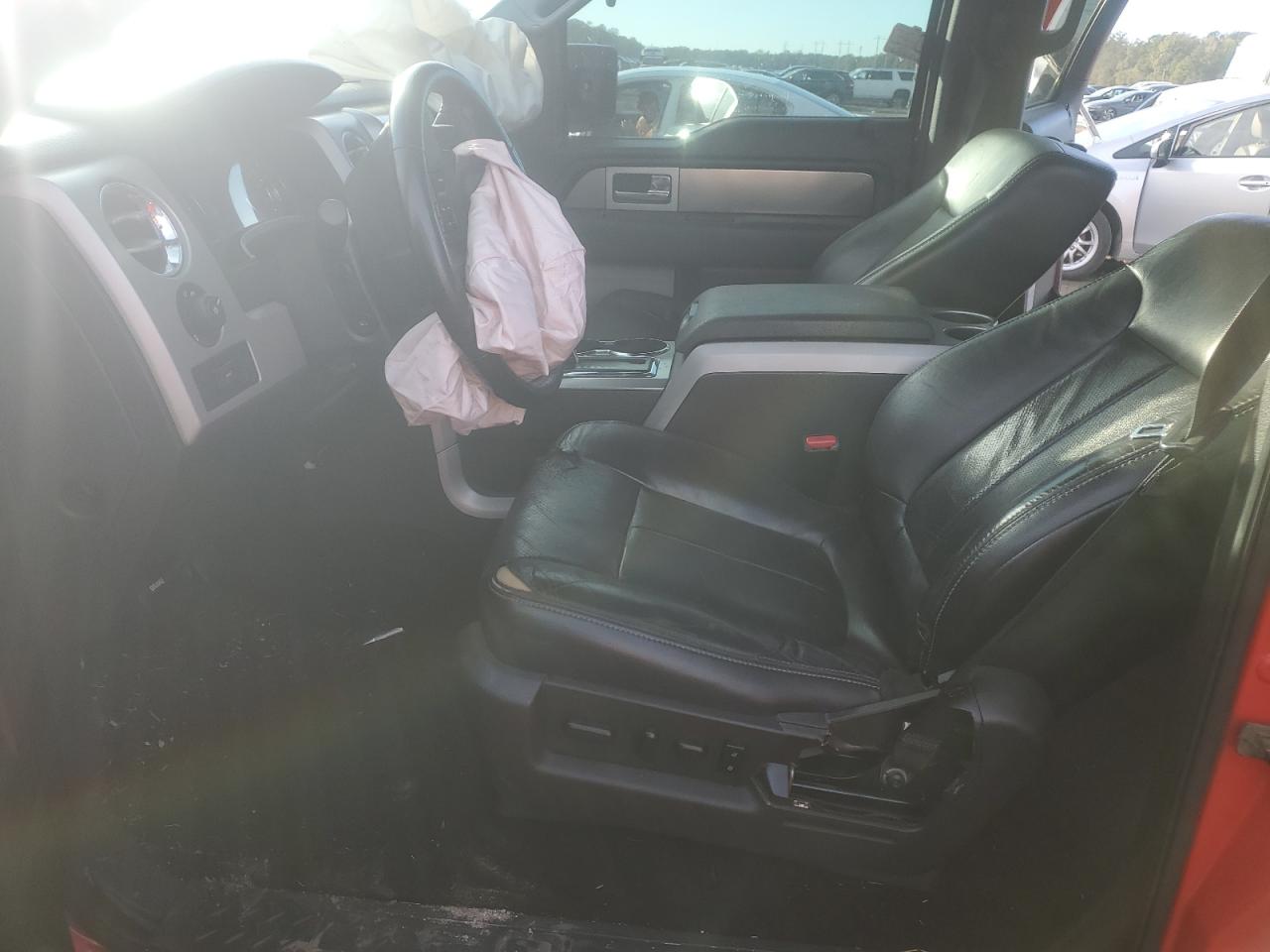 2014 Ford F-150 - Image 7