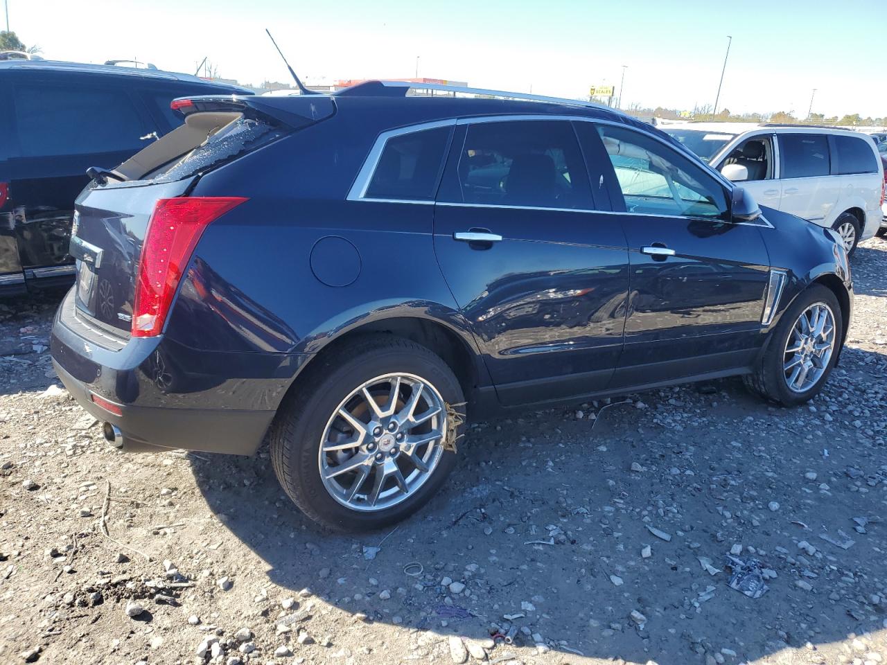 VIN 3GYFNCE34ES664148 2014 CADILLAC SRX no.3