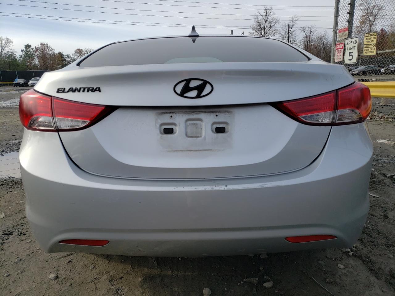 VIN 5NPDH4AE5DH381560 2013 HYUNDAI ELANTRA no.6