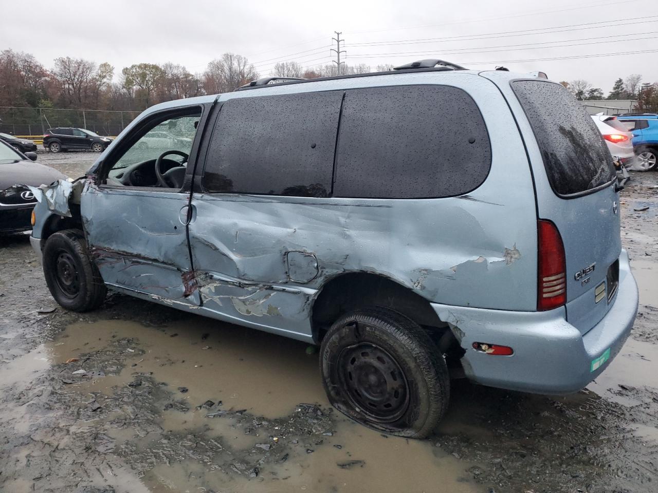 1998 Nissan Quest - Image 2