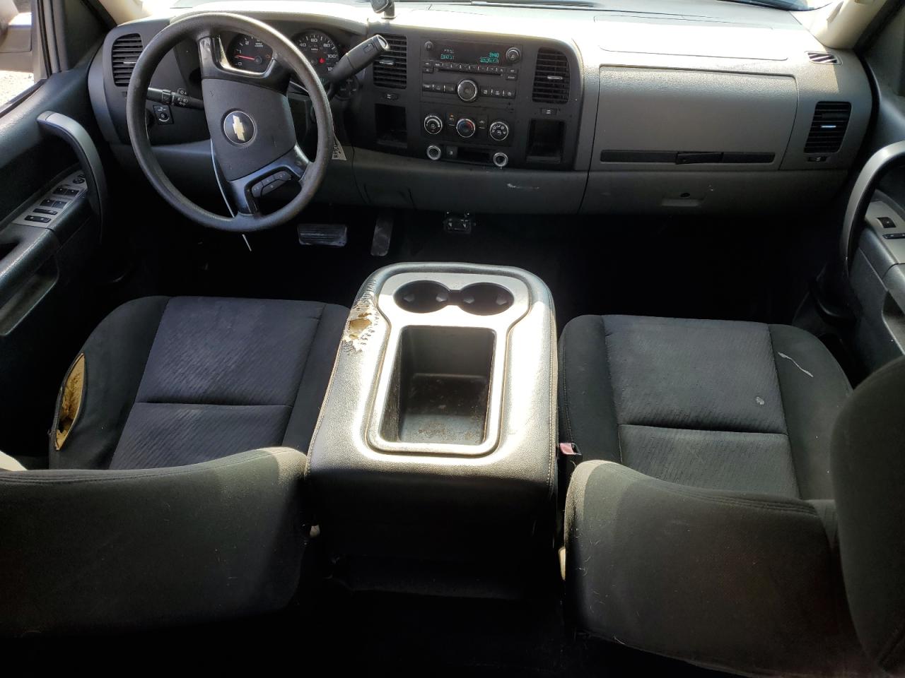 2010 Chevrolet Silverado - Image 8