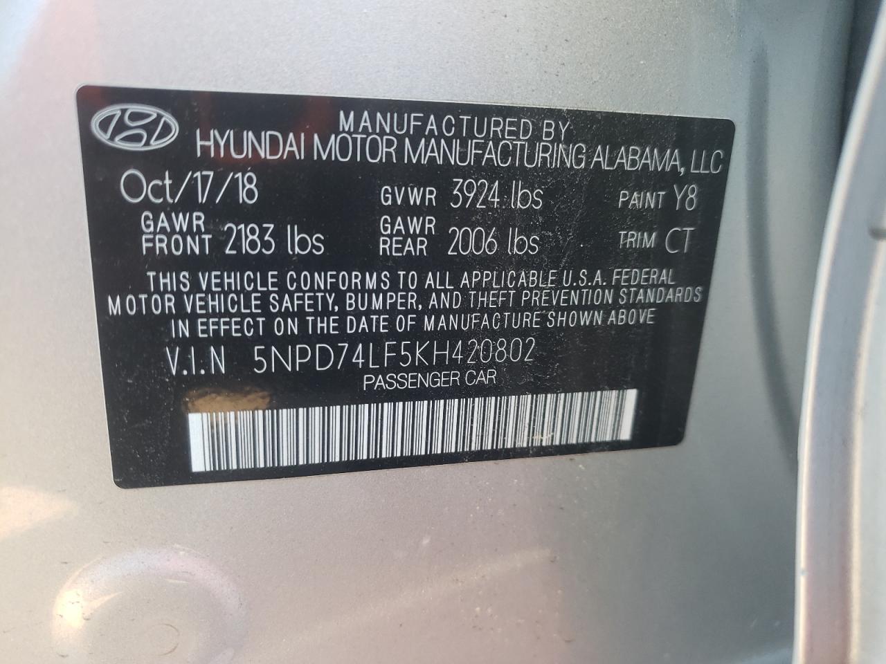 2019 Hyundai Elantra - Image 12