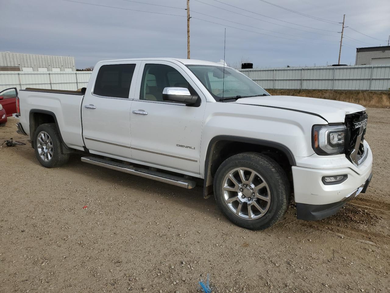 2017 GMC Sierra - Image 4