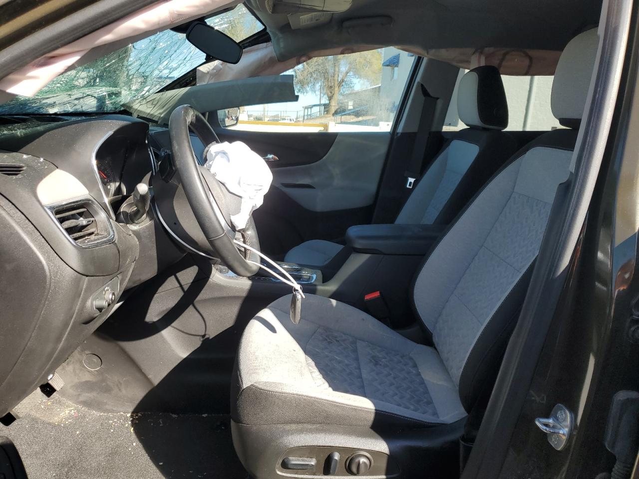 2023 Chevrolet Equinox - Image 7