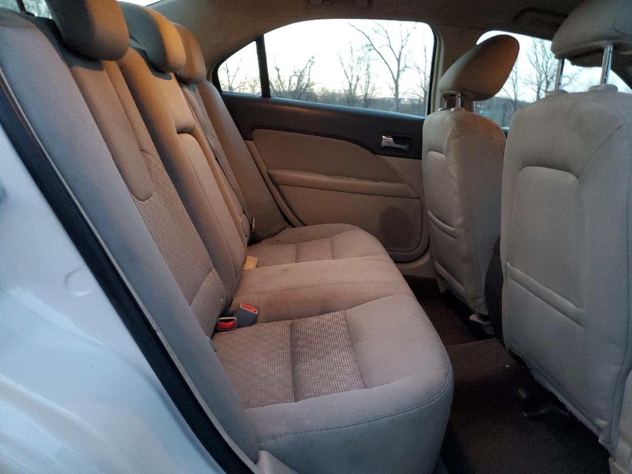 2010 Ford Fusion Se VIN: 3FAHP0HA3AR377764 Lot: 82451194