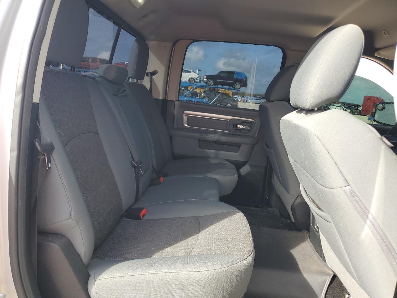 2017 RAM 1500 - Image 10