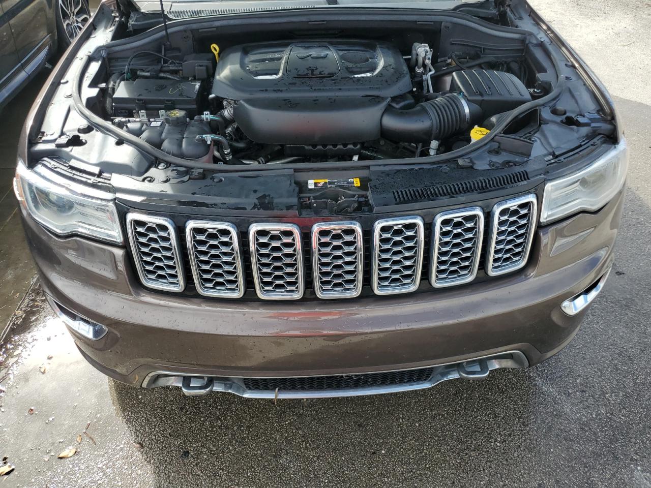 2021 Jeep Grand Cherokee - Image 12