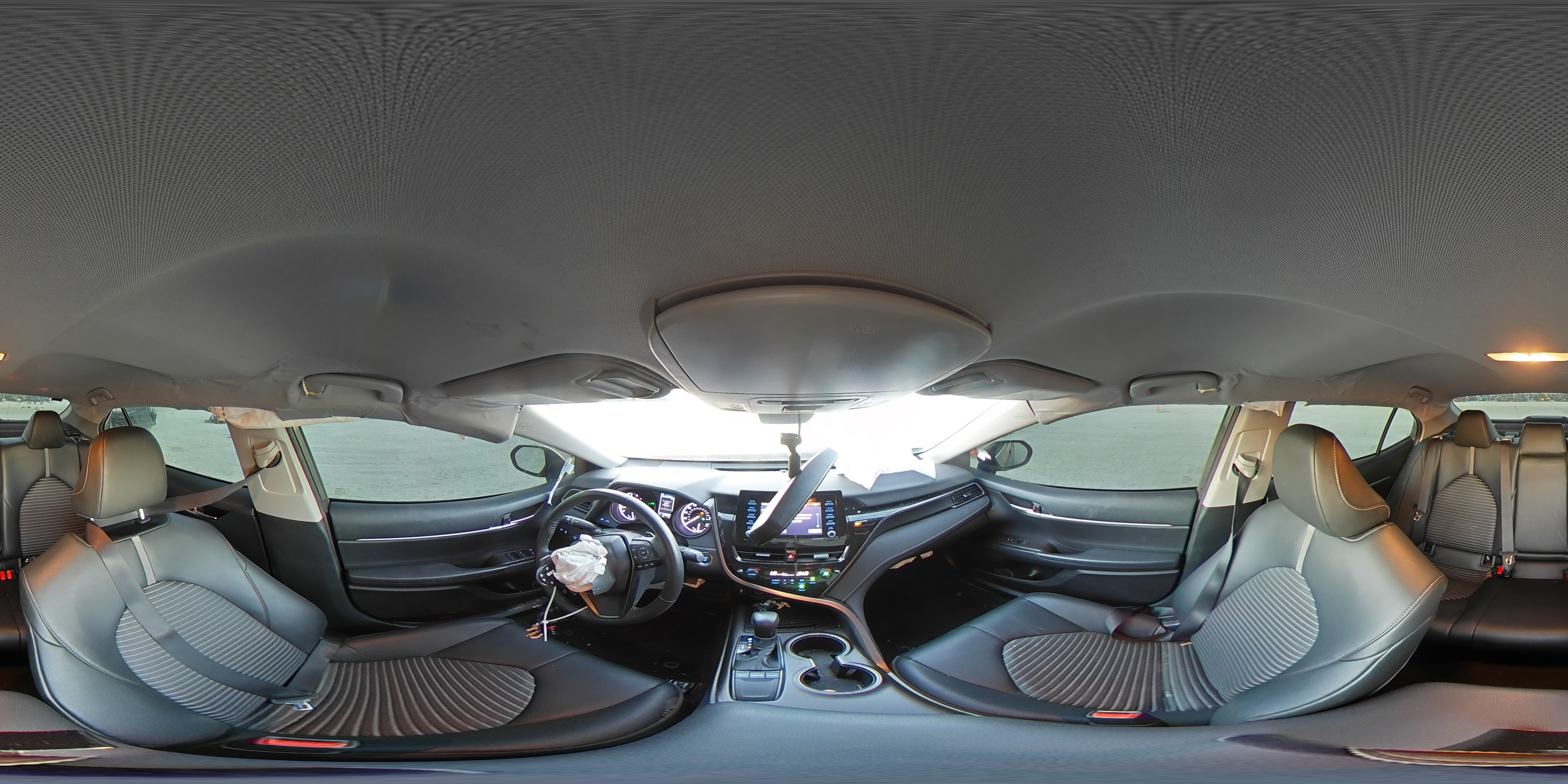 2023 Toyota Camry - Image 13