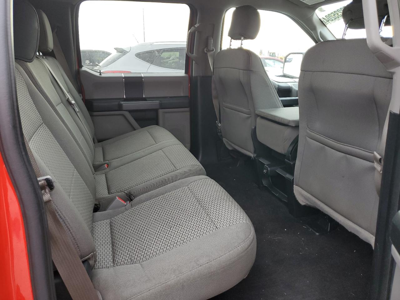 2016 Ford F-150 - Image 10