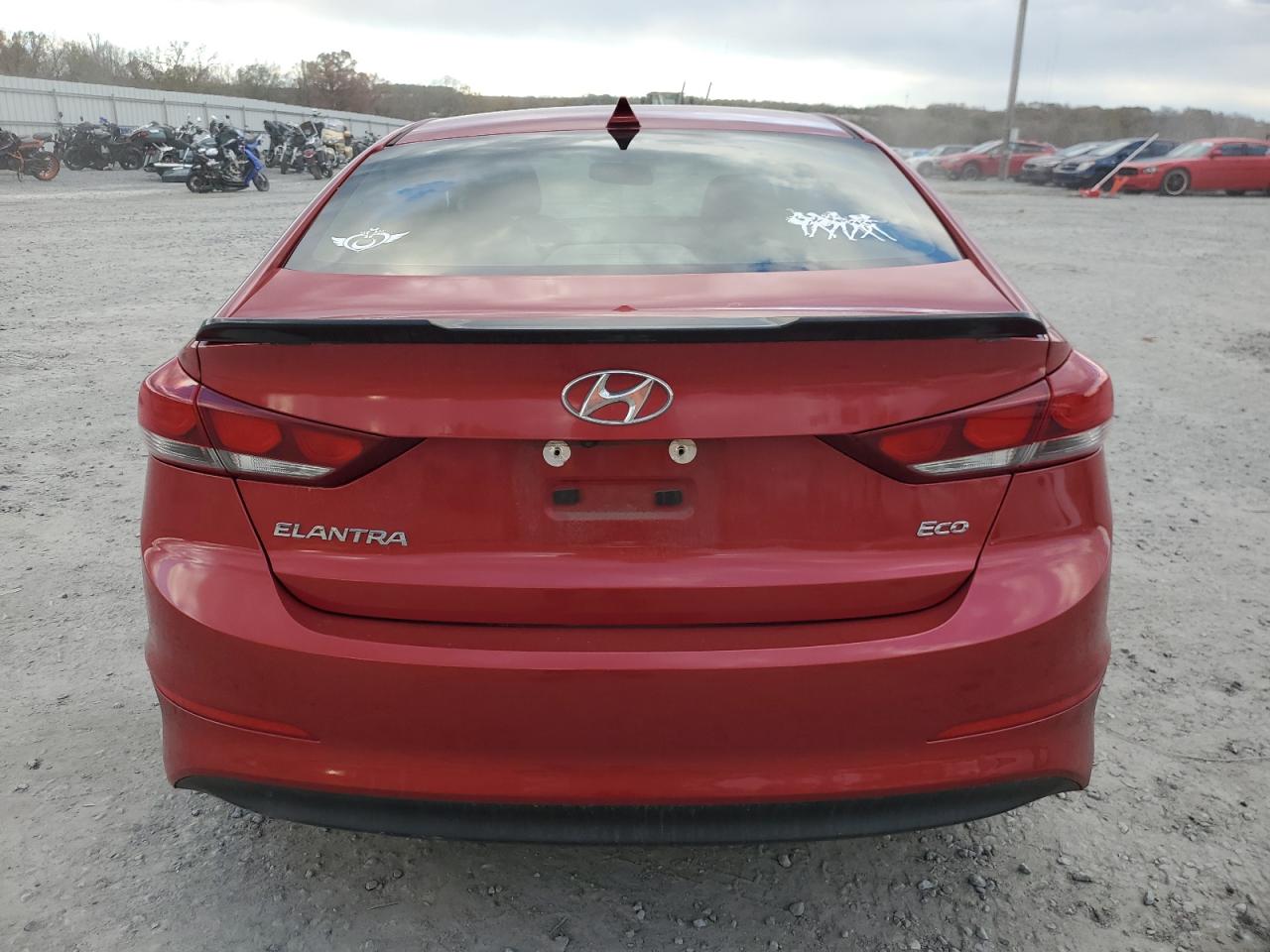 2018 Hyundai Elantra - Image 6