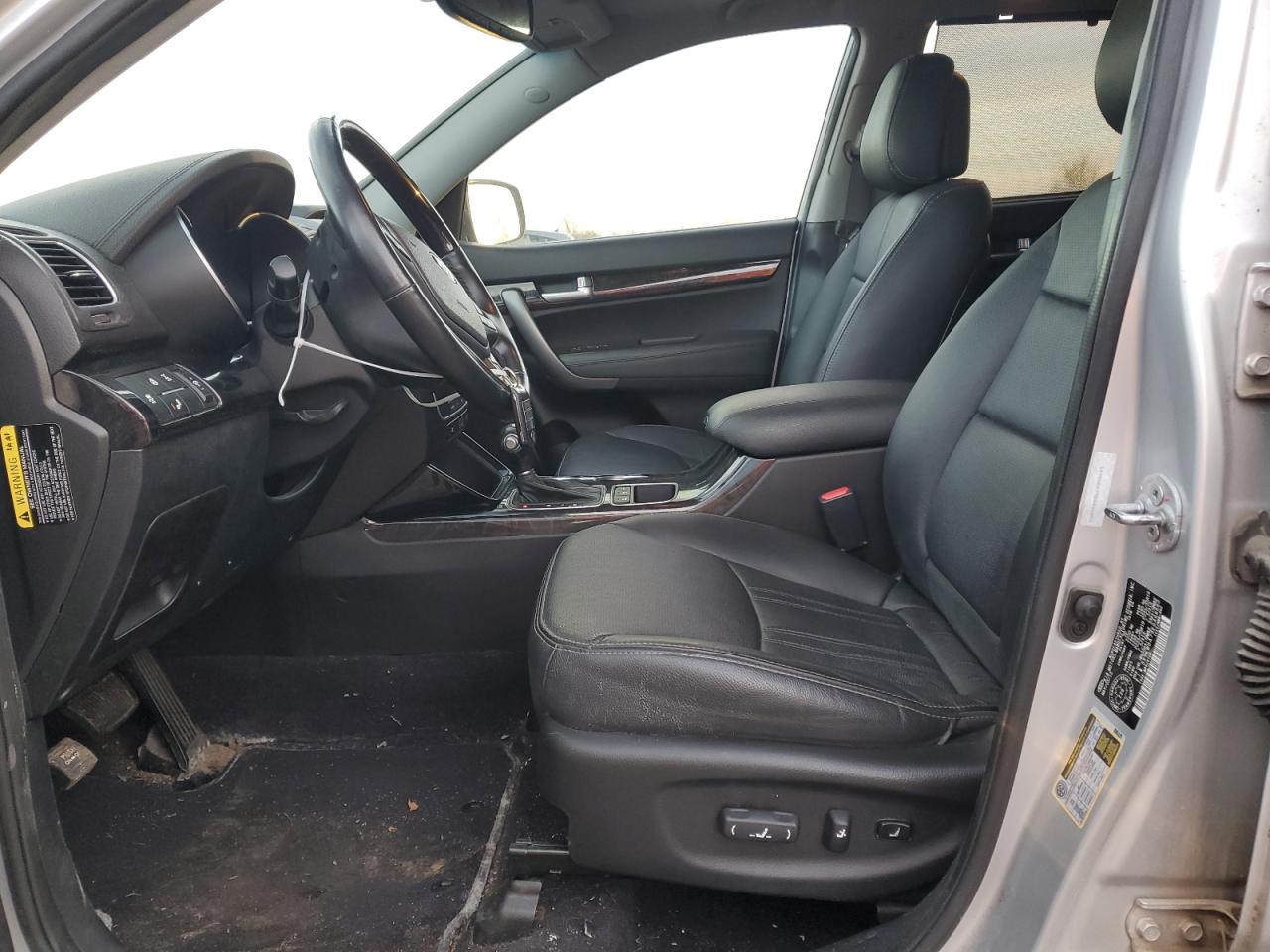 2014 Kia Sorento - Image 7