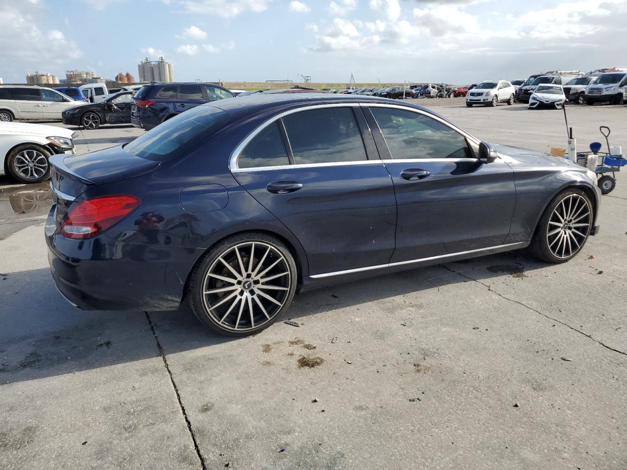 VIN 55SWF4JB0GU150376 2016 MERCEDES-BENZ C-CLASS no.3