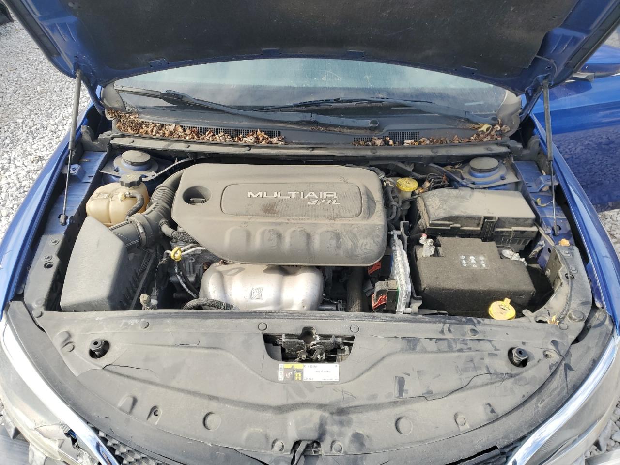 2015 Chrysler 200 - Image 11