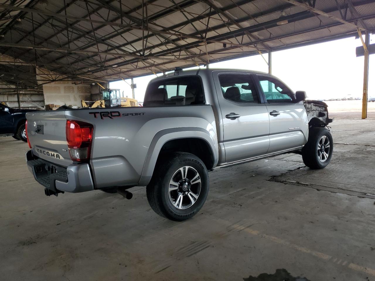 VIN 5TFAZ5CN5HX036722 2017 TOYOTA TACOMA no.3