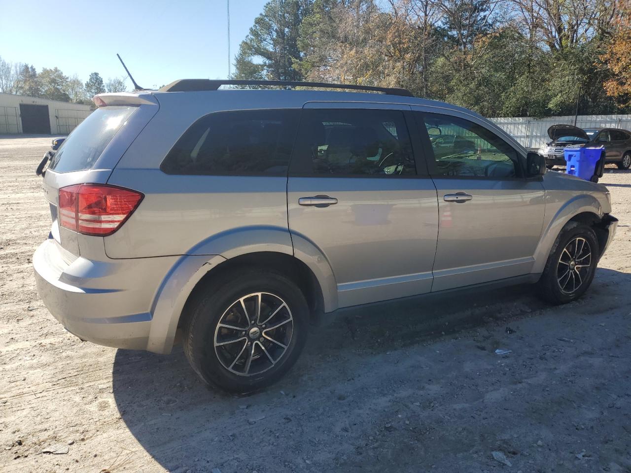 2018 Dodge Journey - Image 3