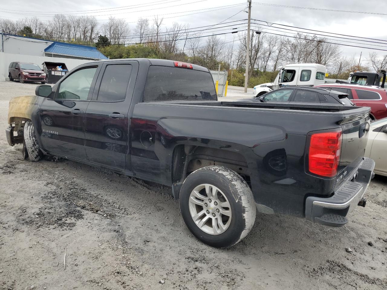 2014 Chevrolet Silverado - Image 2