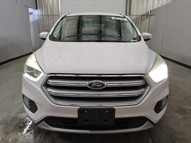  FORD ESCAPE 2017 Biały