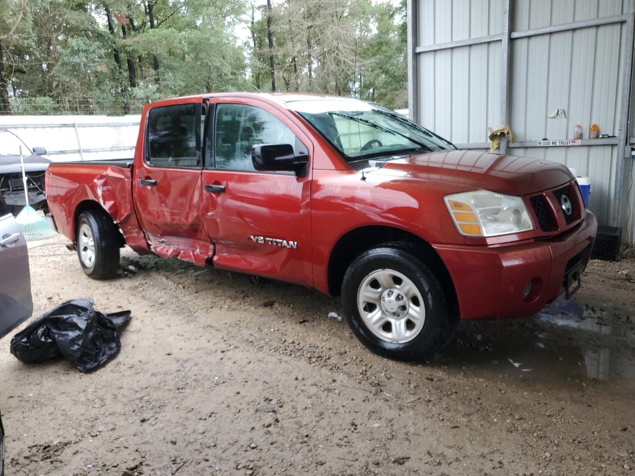 2005 Nissan Titan - Image 4
