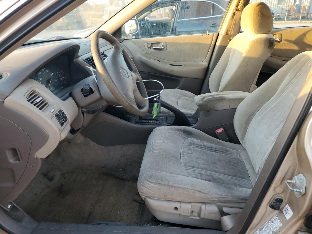 2000 Honda Accord - Image 7
