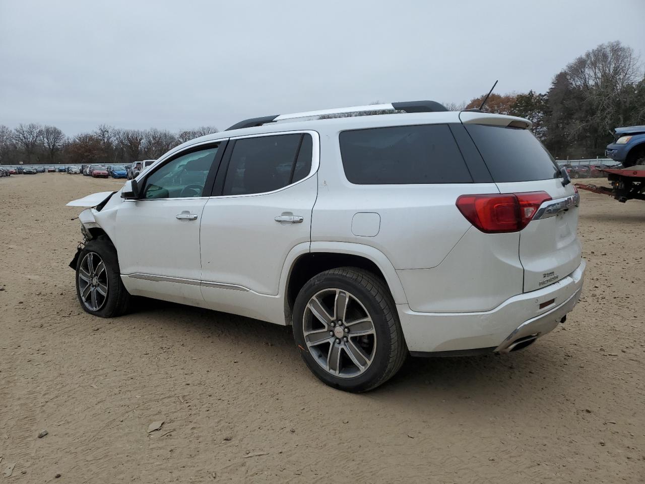 2017 GMC Acadia - Image 2