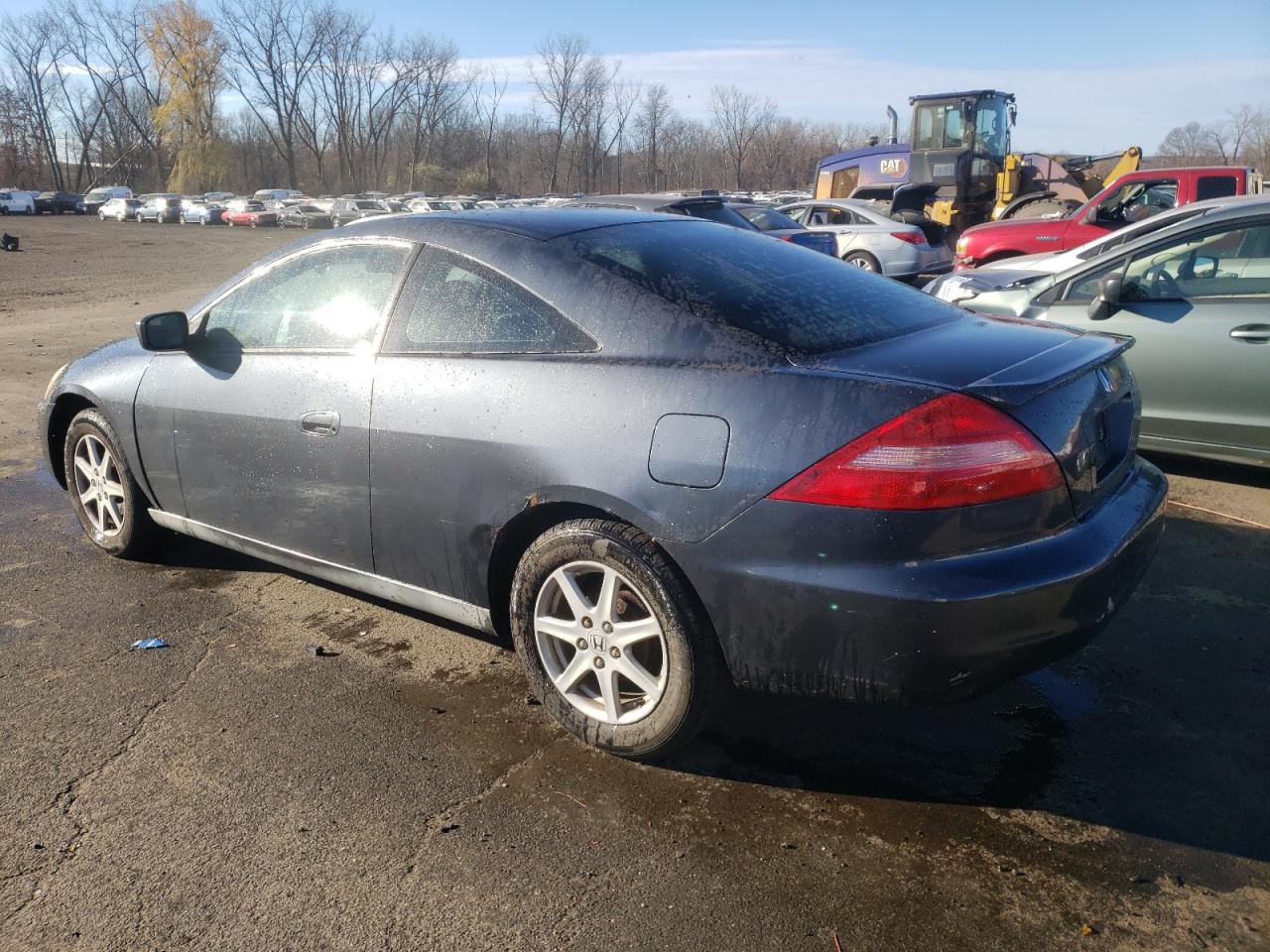 2004 Honda Accord - Image 2