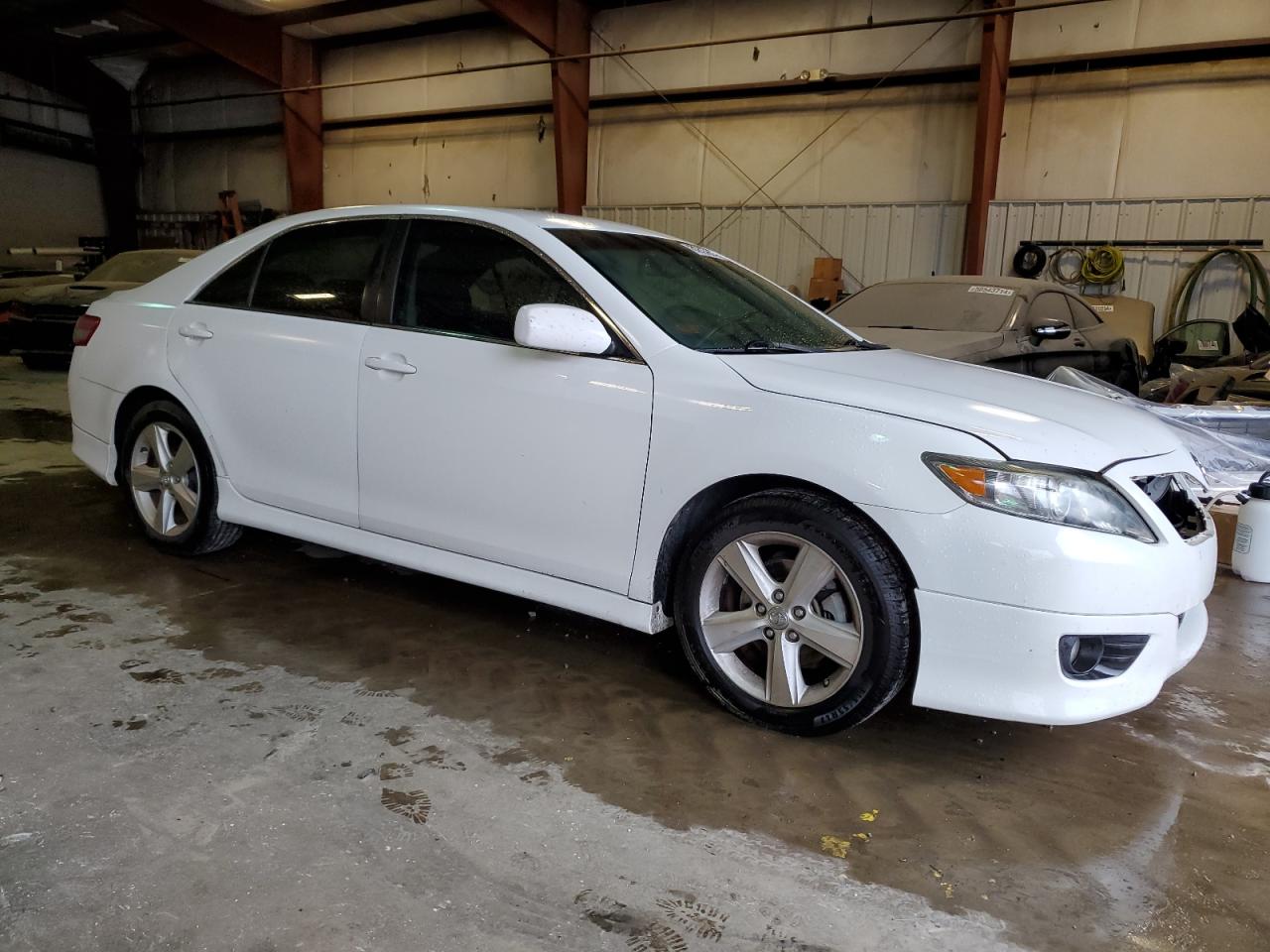 2010 Toyota Camry - Image 4