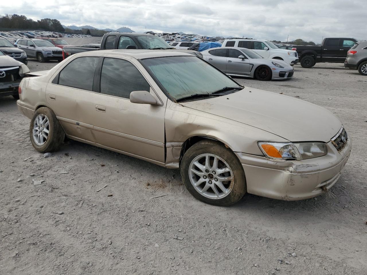 2001 Toyota Camry - Image 4
