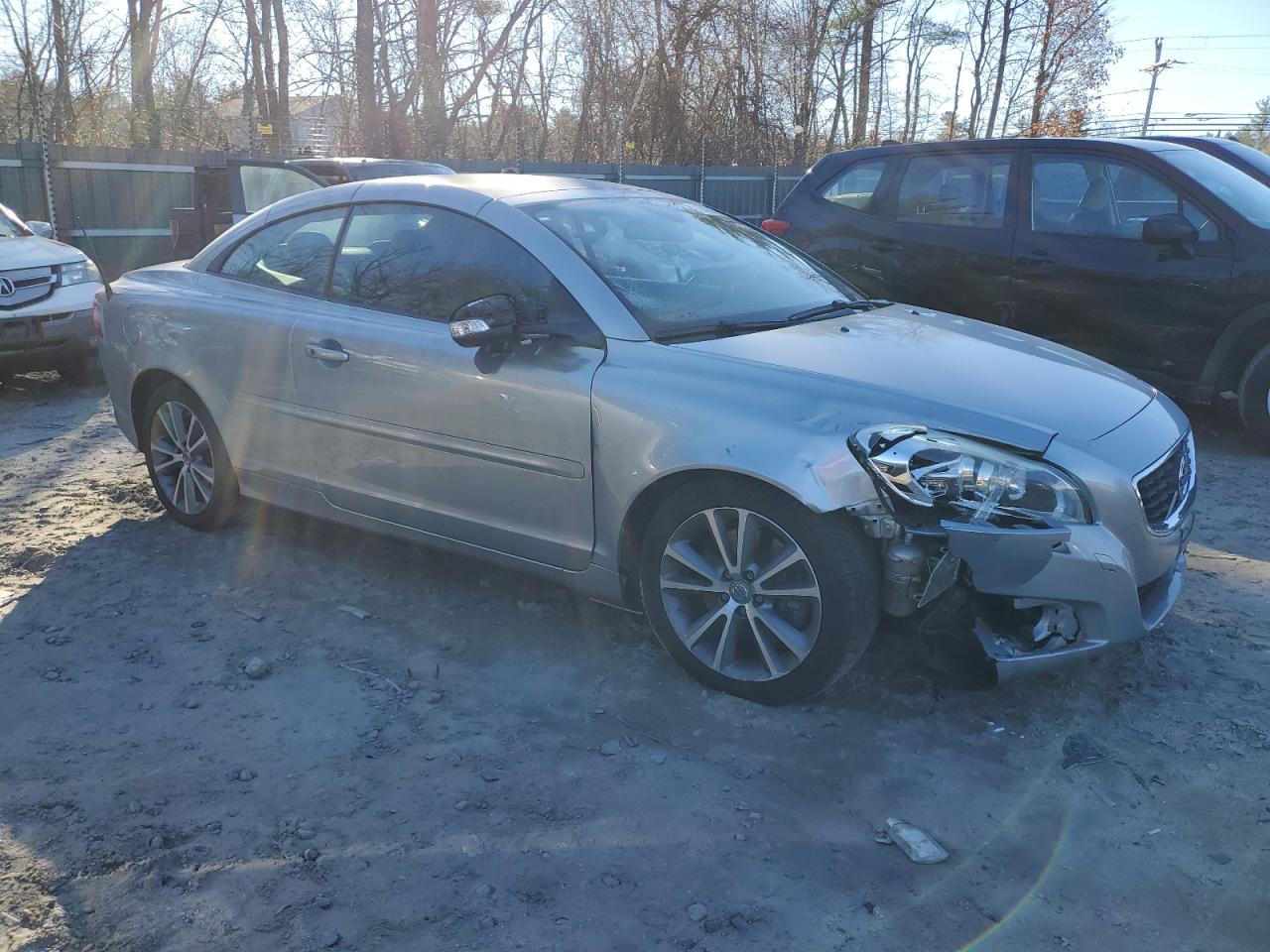 2013 Volvo C70 - Image 4