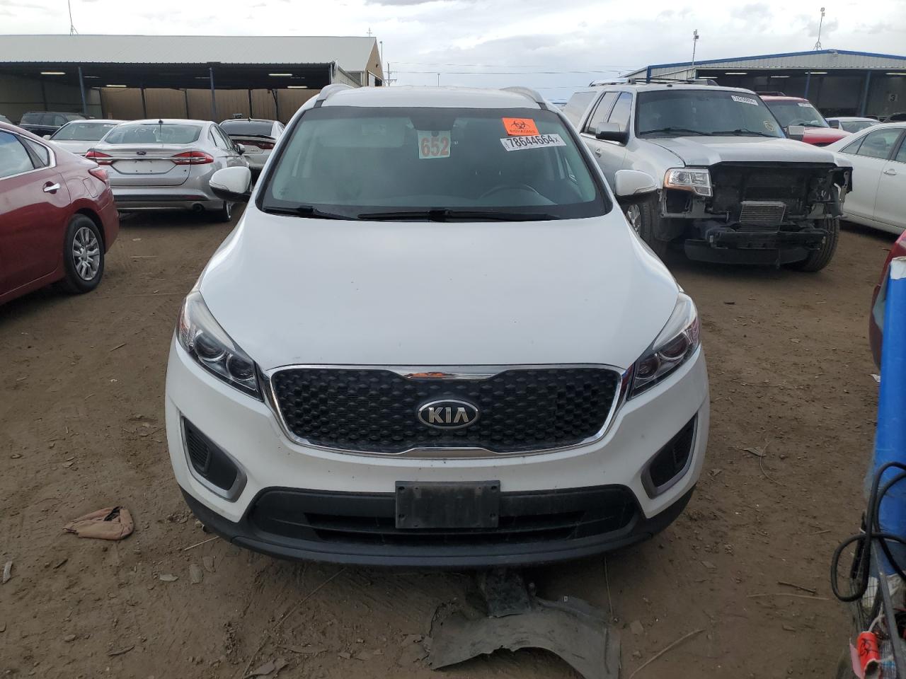 2017 Kia Sorento - Image 5